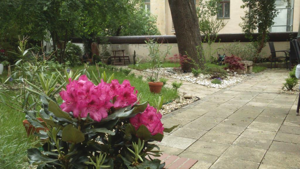 Residence Kralovsky Vinohrad Prága Kültér fotó