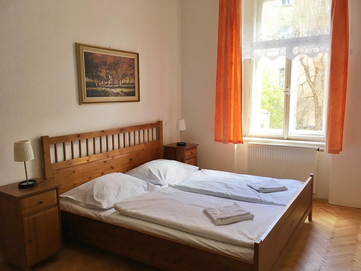 Residence Kralovsky Vinohrad Prága Kültér fotó