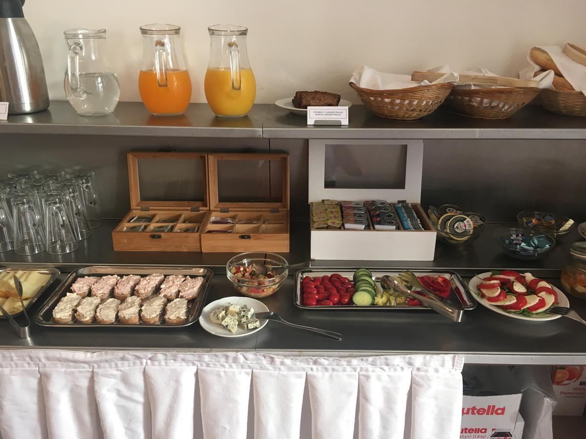 Residence Kralovsky Vinohrad Prága Kültér fotó